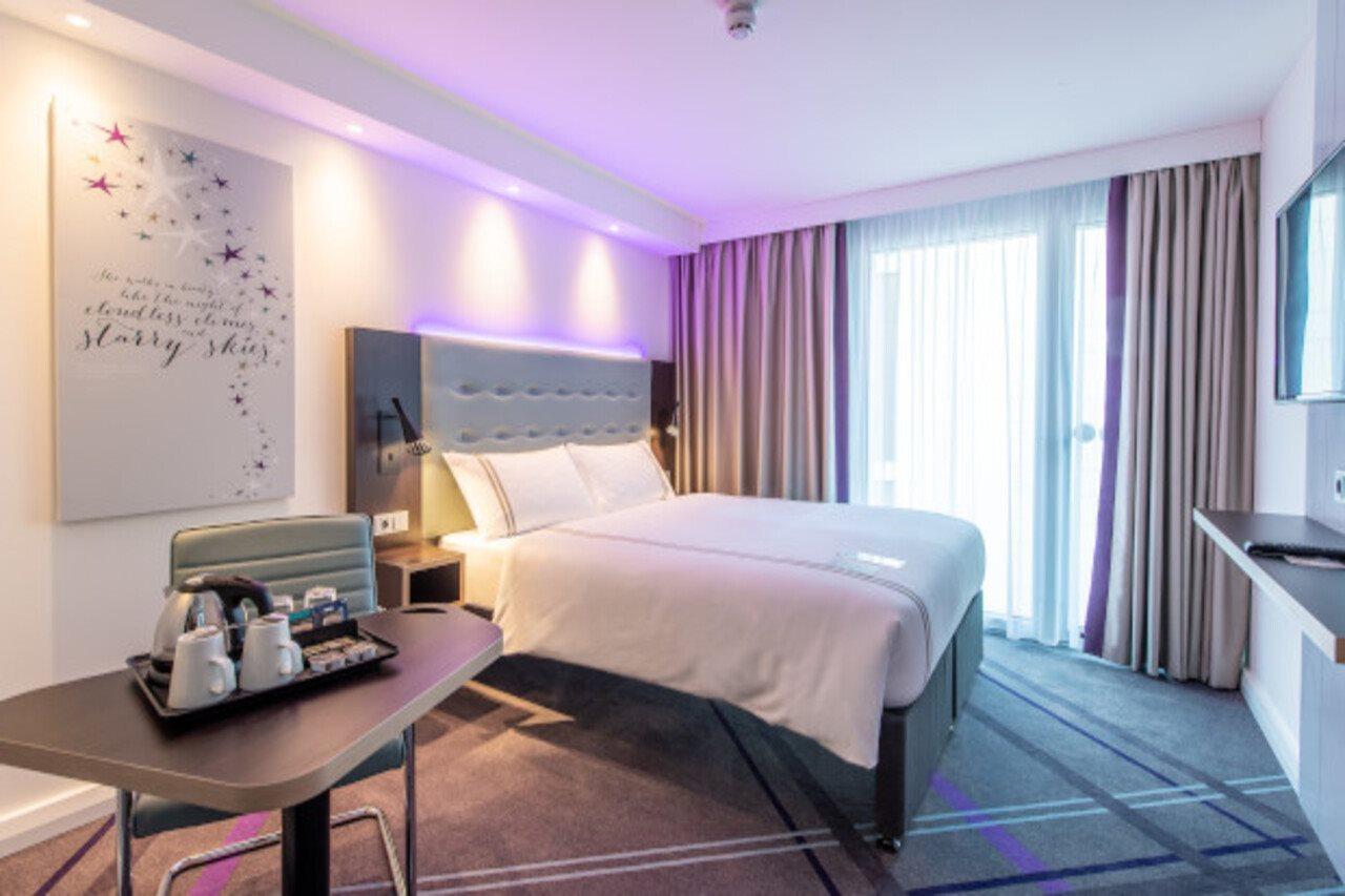 Premier Centre 3*